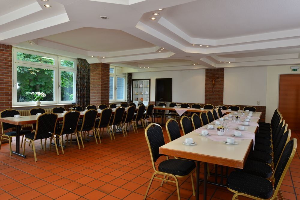 Messehotel Koeln-Deutz Екстериор снимка